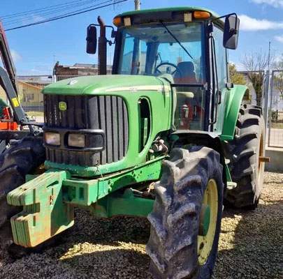 Trator John Deere JD7515